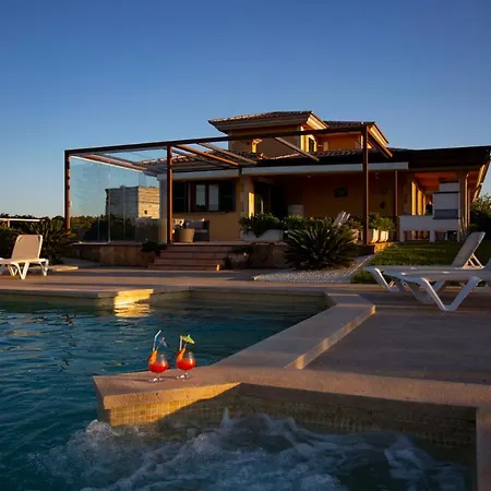 Villa Alegria