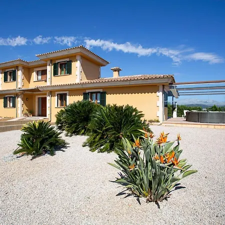 Alegria Villa *