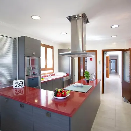 Villa Alegria *